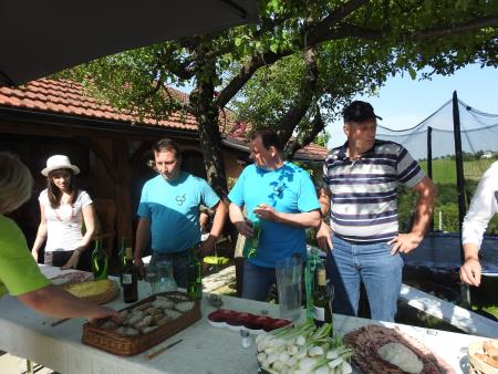 12. pohod Pomlad v prleških goricah Dan odprtih kleti in veselih ljudi, 28.5.2016 96